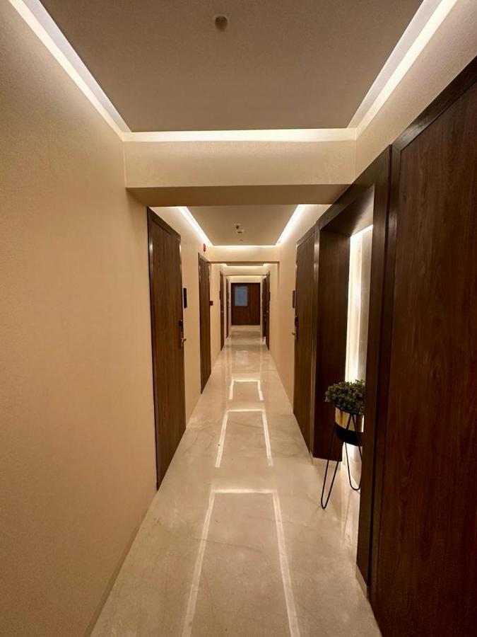 Vishal Hall Otel Mumbai Dış mekan fotoğraf